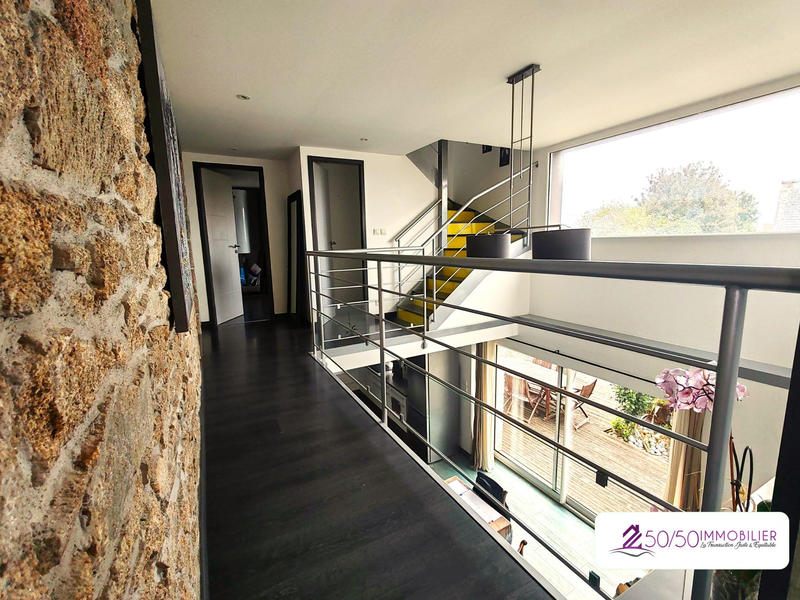 Maison - 142 m² - 7 pièces