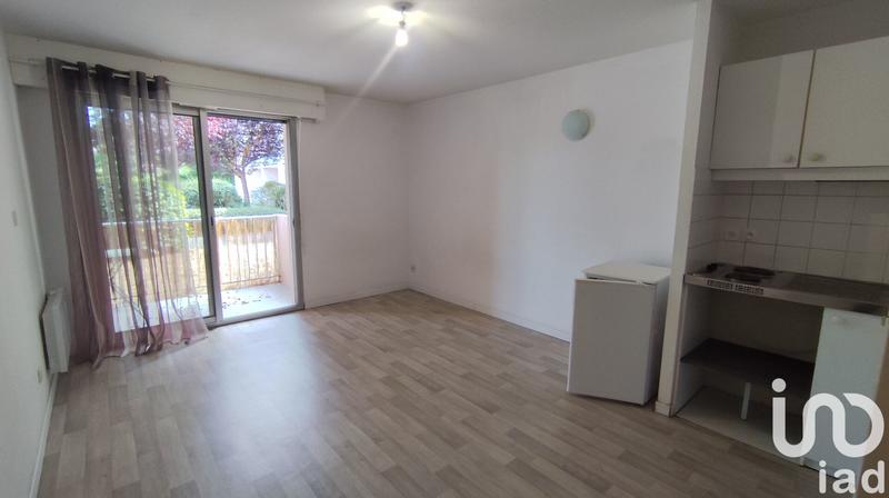 Studio - 24 m² - 1 pièce