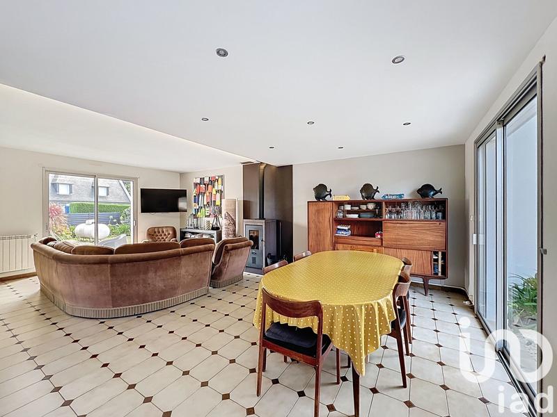 Maison - 115 m² - 6 pièces