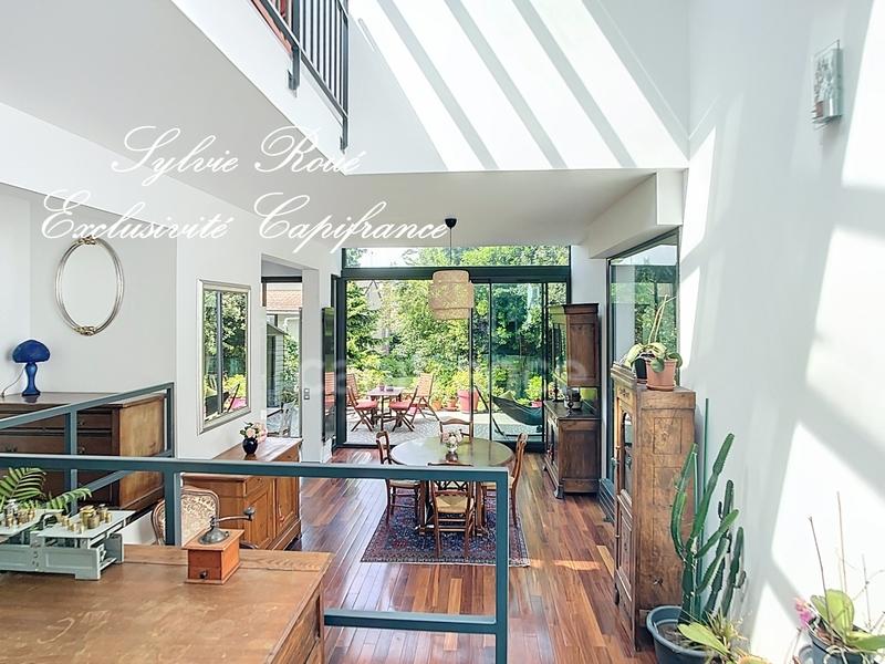 Maison d'architecte - 176 m² - 7 pièces