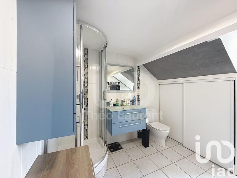 Maison - 255 m² - 10 pièces