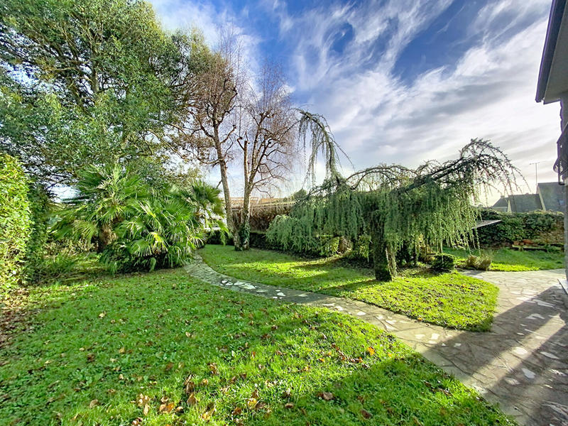 Maison - 158 m² - 6 pièces