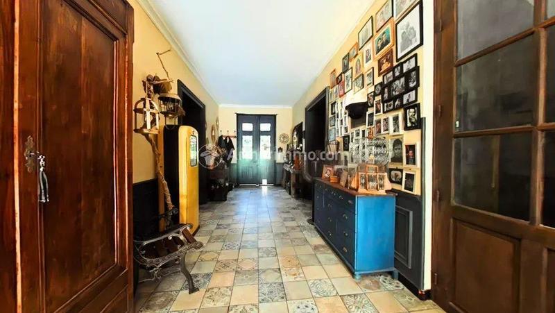 Maison - 335 m² - 6 pièces