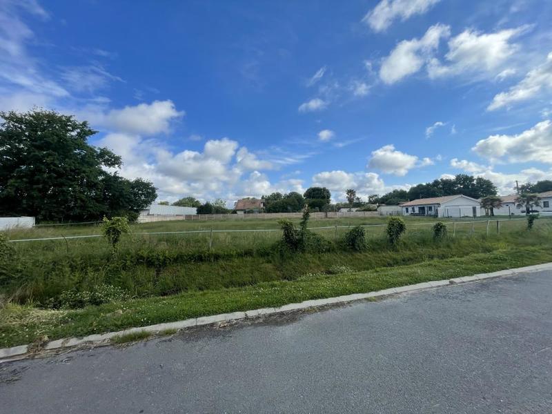 Terrain constructible - 600 m²