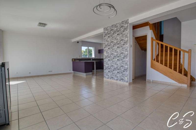 Maison - 120 m² - 7 pièces