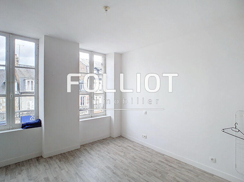 Appartement - 128 m² - 7 pièces