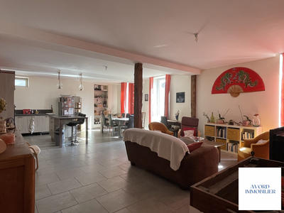 Maison - 147 m² - 4 pièces