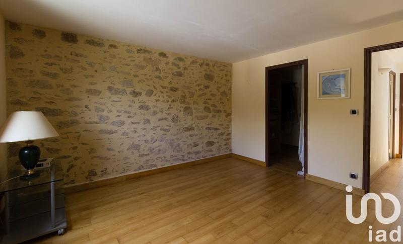 Maison - 249 m² - 7 pièces