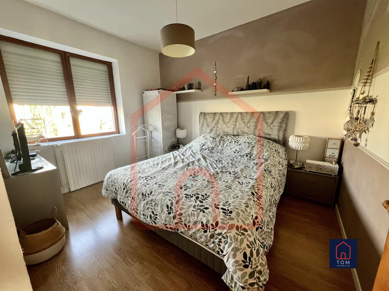 Maison - 93 m² - 5 pièces