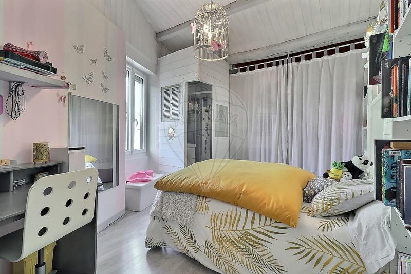 Maison - 162 m² - 6 pièces