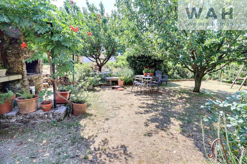 Maison de village - 80 m² - 4 pièces