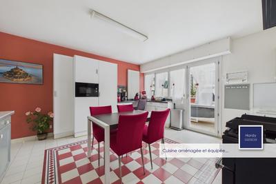Maison - 103 m² - 4 pièces