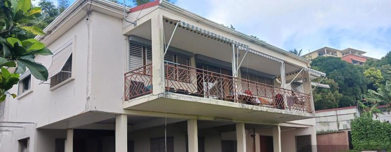 Villa - 163 m² - 6 pièces