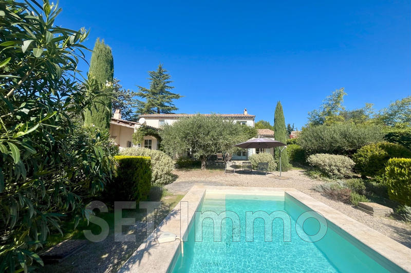 Villa - 144 m² - 5 pièces