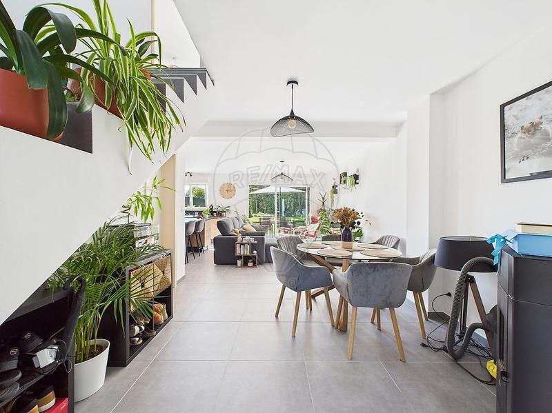 Maison - 100 m² - 4 pièces