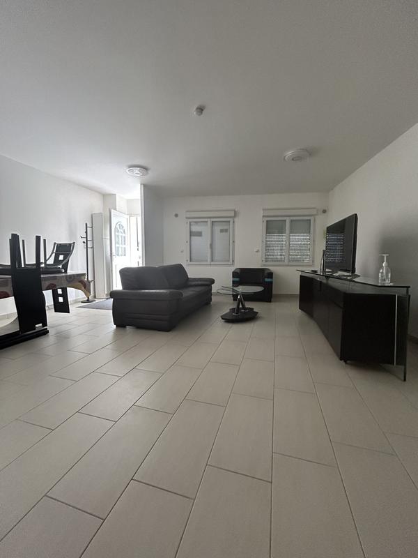 Local commercial - 168 m²