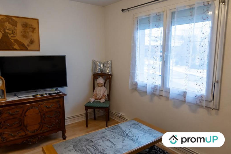 Appartement - 120 m² - 6 pièces