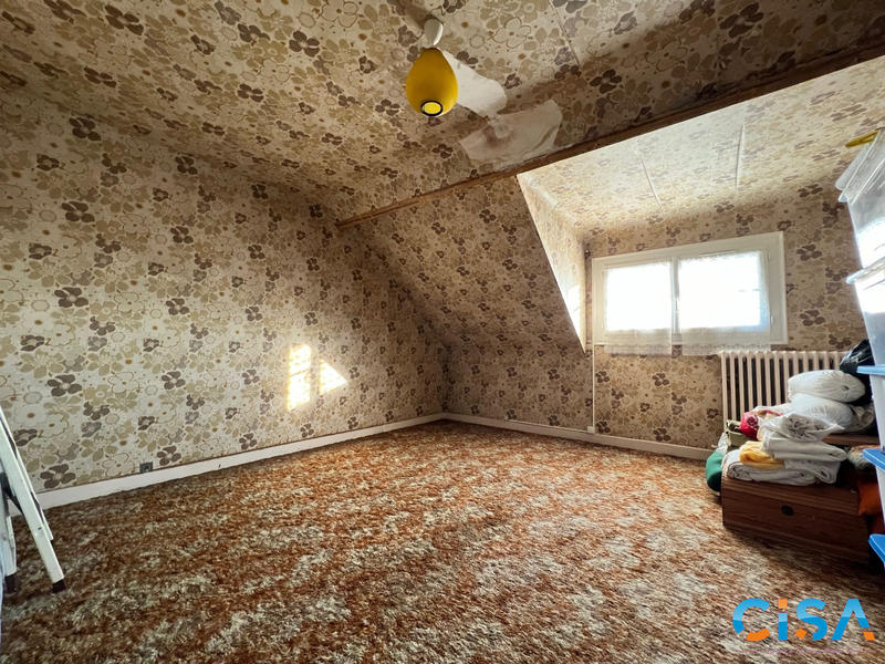 Maison - 92 m² - 5 pièces