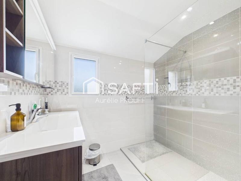 Maison - 105 m² - 7 pièces