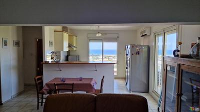 Appartement - 76 m² - 3 pièces