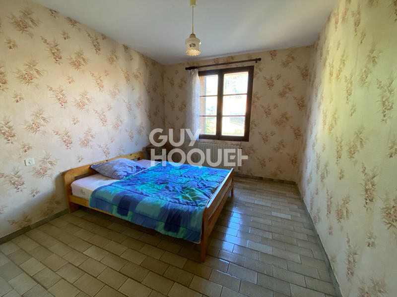 Maison - 220 m² - 10 pièces