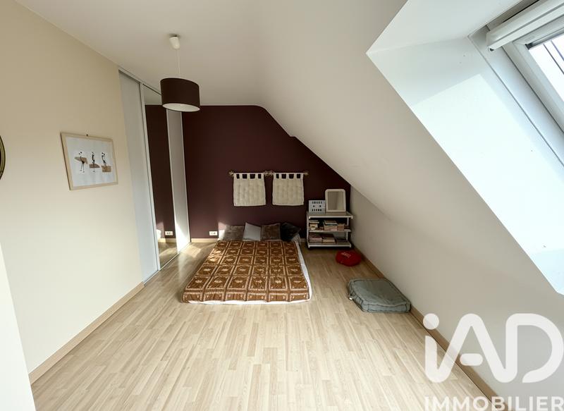 Maison - 111 m² - 6 pièces