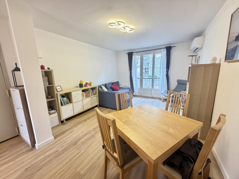 Appartement - 60 m² - 3 pièces