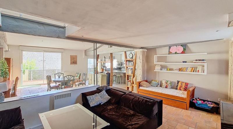 Maison en pierre - 174 m² - 4 pièces