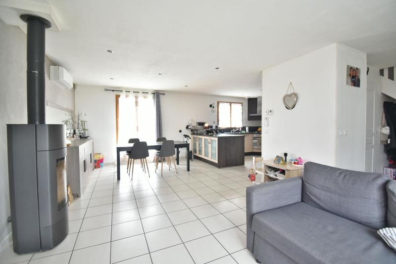 Villa - 92 m² - 4 pièces