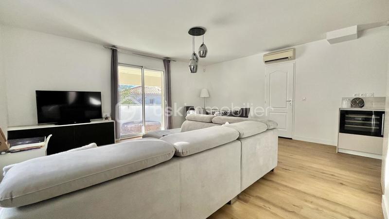 Villa - 80 m² - 4 pièces