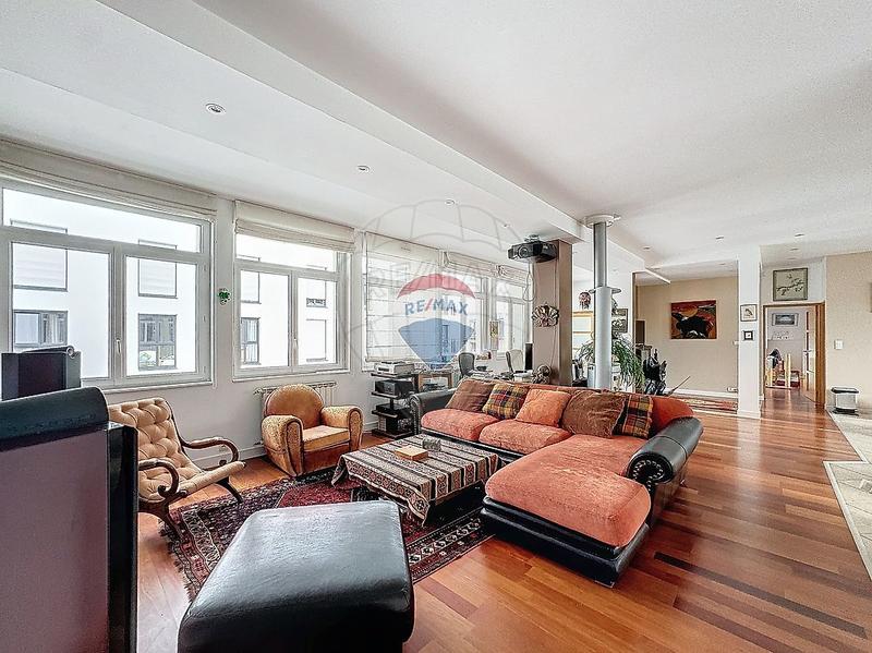 Appartement - 185 m² - 7 pièces