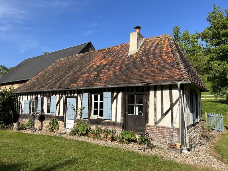 Maison - 420 m² - 11 pièces