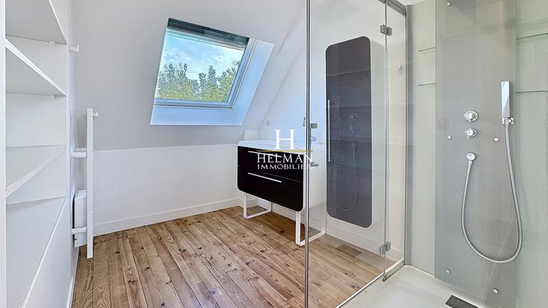 Maison - 121 m² - 6 pièces