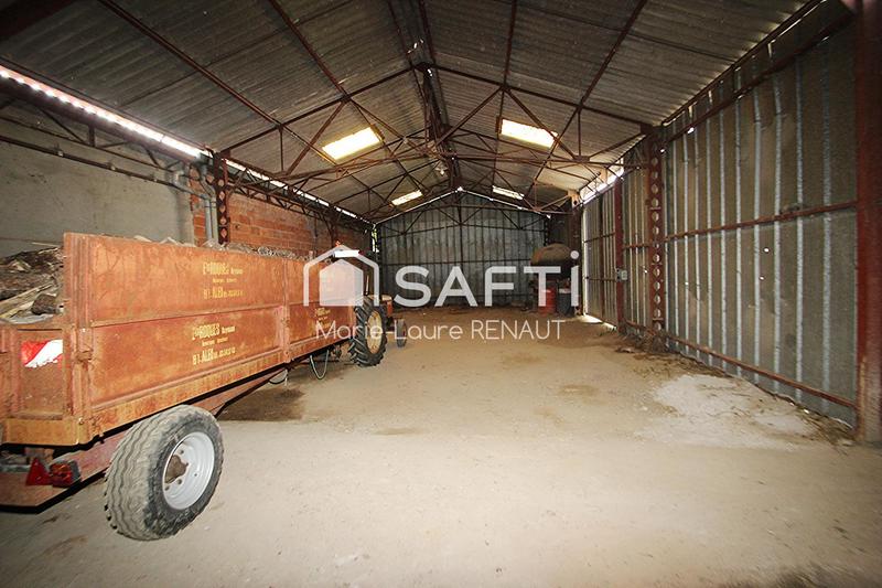 Maison - 270 m² - 9 pièces