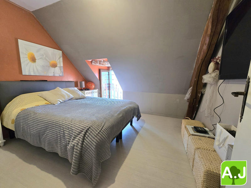 Maison - 107 m² - 6 pièces