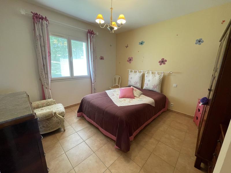 Villa - 180 m² - 6 pièces