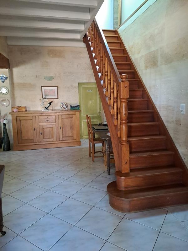 Propriété - 323 m² - 12 pièces