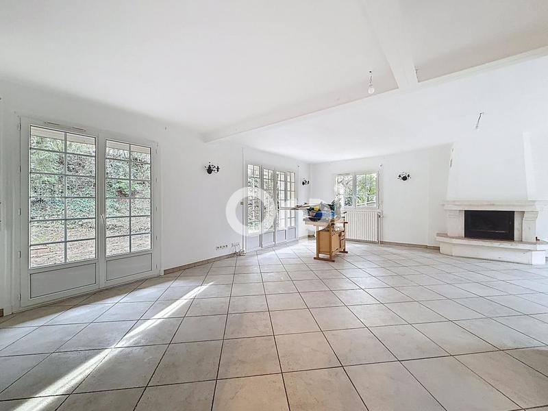 Maison - 140 m² - 7 pièces