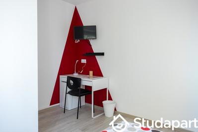 Chambre - 11 m² - 1 pièce