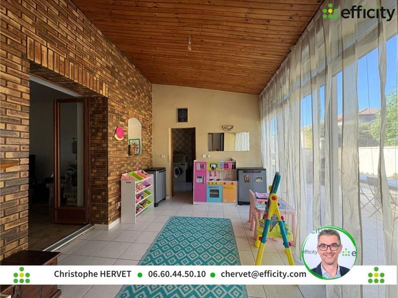 Pavillon - 130 m² - 5 pièces