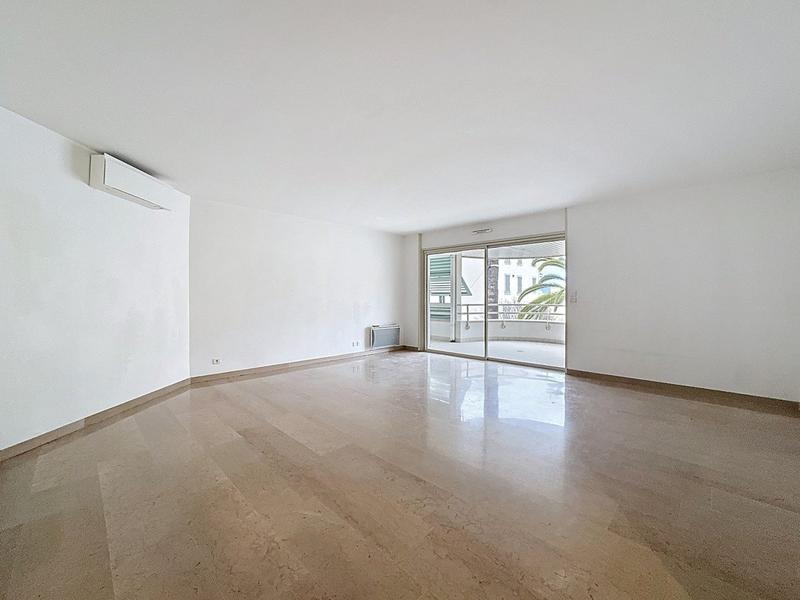 Appartement - 125 m² - 4 pièces