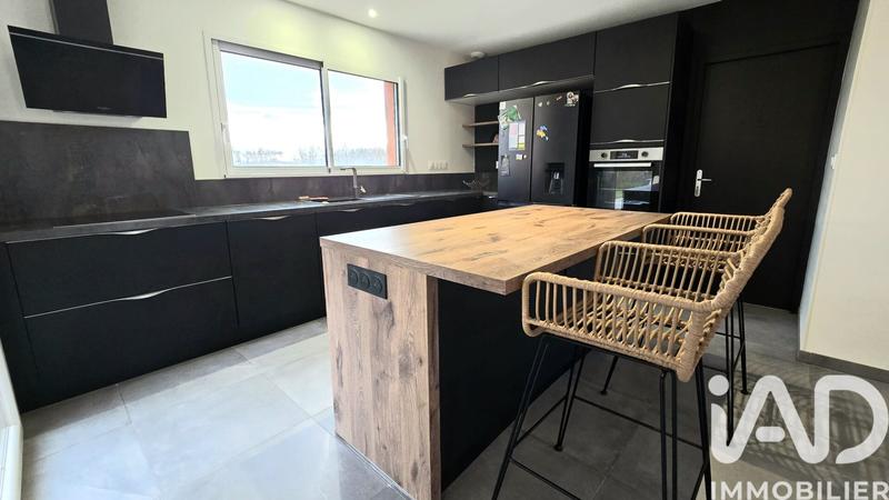 Maison - 101 m² - 4 pièces