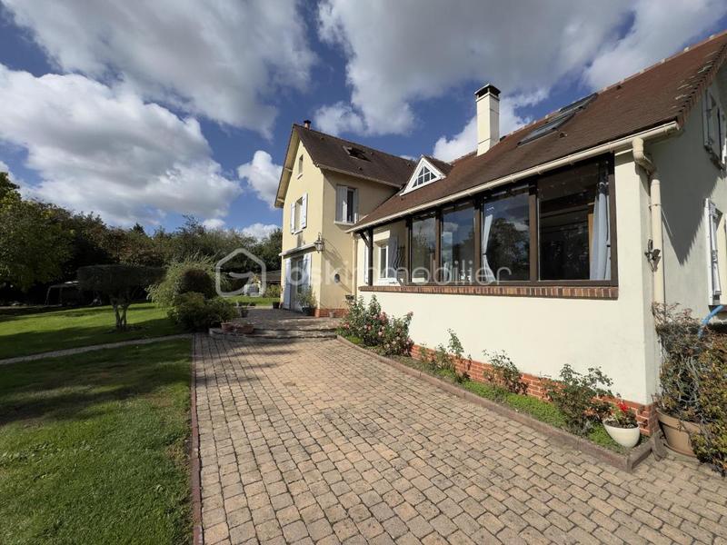 Propriété - 125 m² - 6 pièces