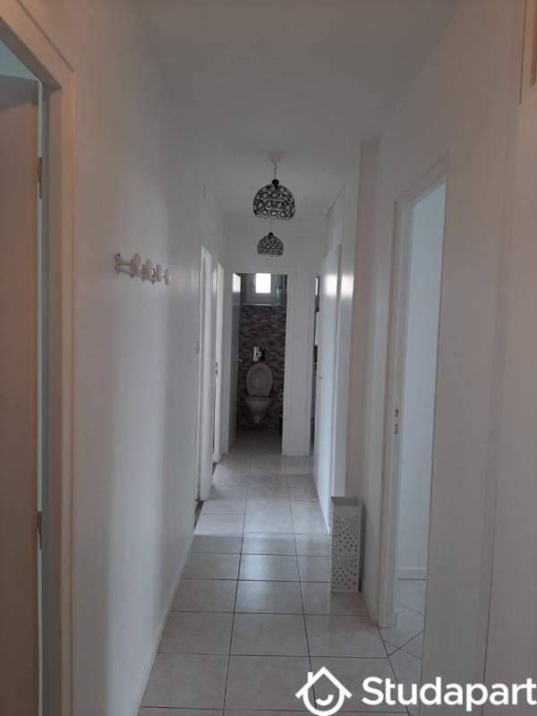 Chambre - 9 m² - 1 pièce