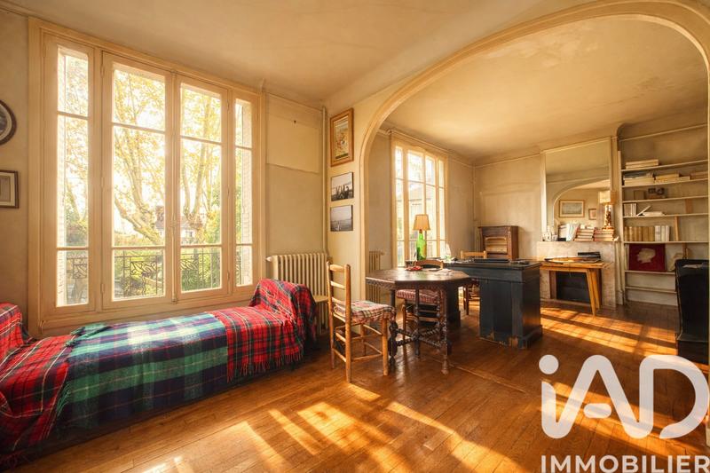 Maison - 186 m² - 9 pièces