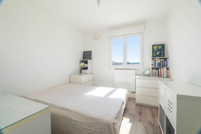 Appartement - 88 m² - 4 pièces