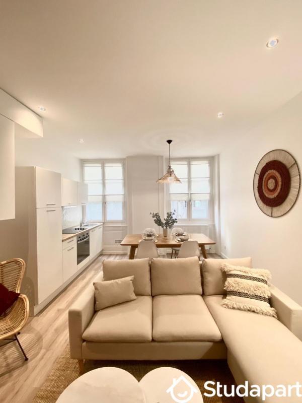 Chambre - 9 m² - 1 pièce