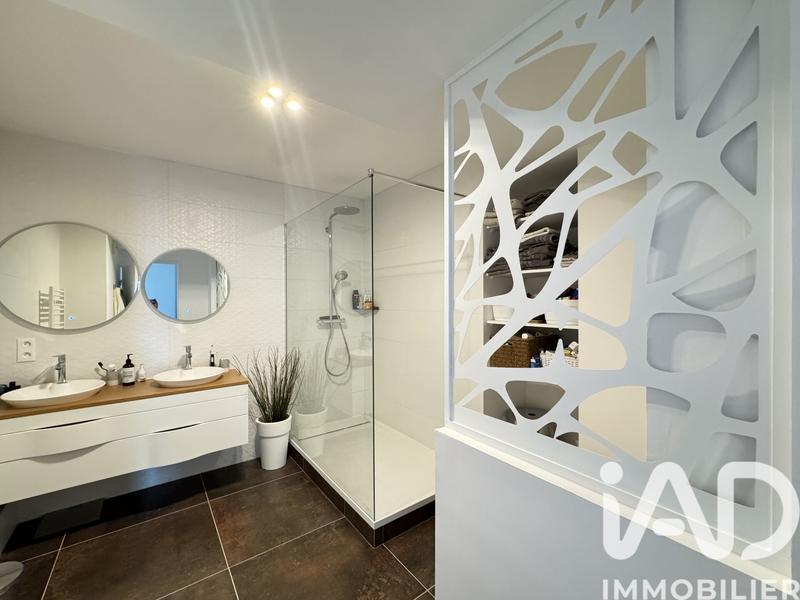 Appartement - 120 m² - 4 pièces