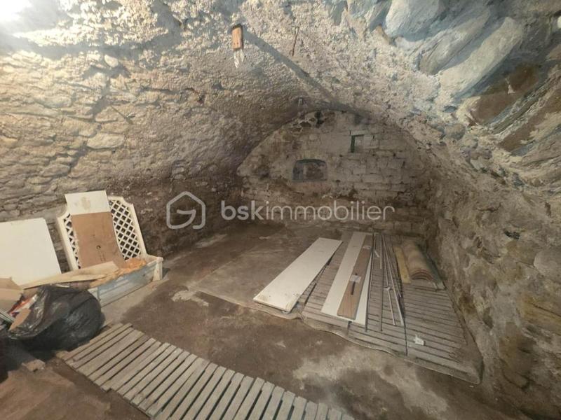 Maison de village - 84 m² - 4 pièces