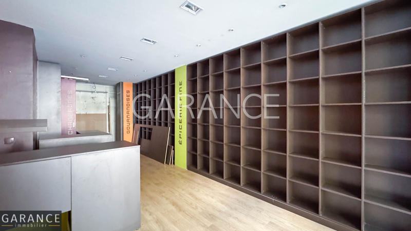 Local commercial - 49 m²